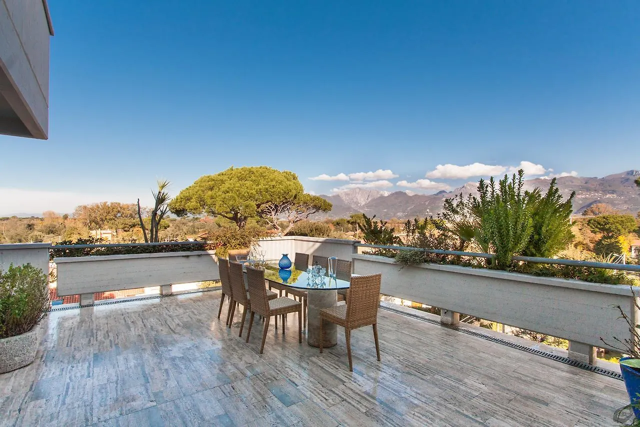 Verdeluna ApartHotel Marina di Pietrasanta 3*,  Italien