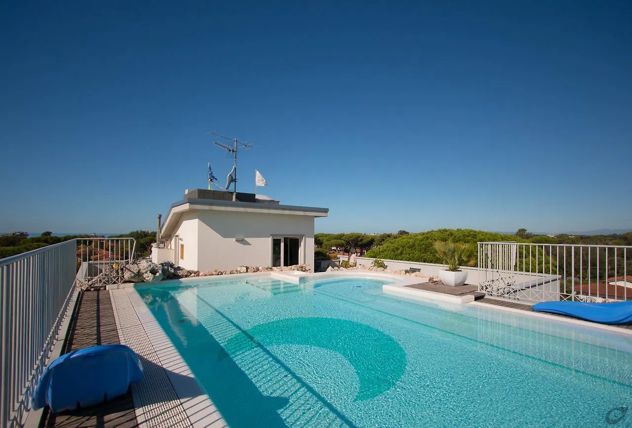 Verdeluna Aparthotel Marina di Pietrasanta 3*,  Italien
